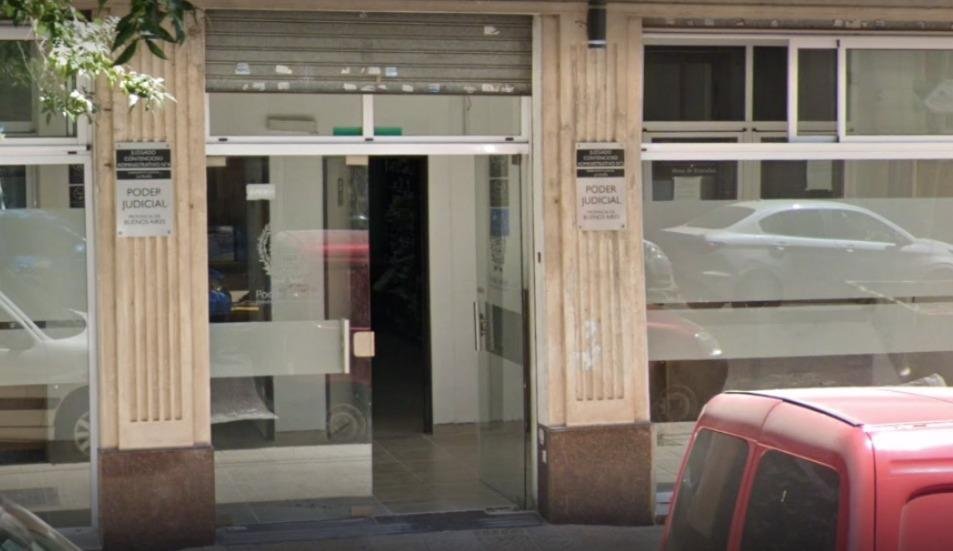 Escribanos contra abogados, una puja que escaló y llegó a la Justicia