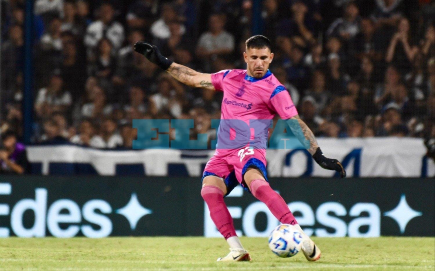 VIDEOS. El polémico penal de Deportivo Riestra y la atajada clave de Insfrán para el empate de Gimnasia
