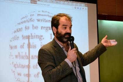 Una renuncia de alto rango en el Rectorado sacude a la UNLP