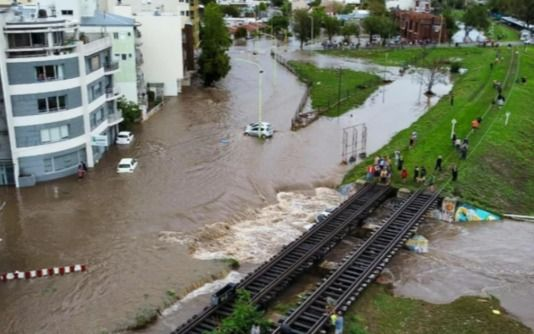 Impulsan la declaración de emergencia en Bahía Blanca y otros municipios afectados por el temporal