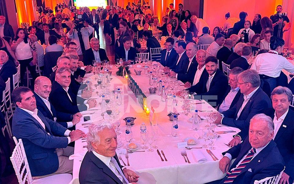 Expoagro 2025 se inicia con cena de apertura entre autoridades y referentes del sector en San Nicolás