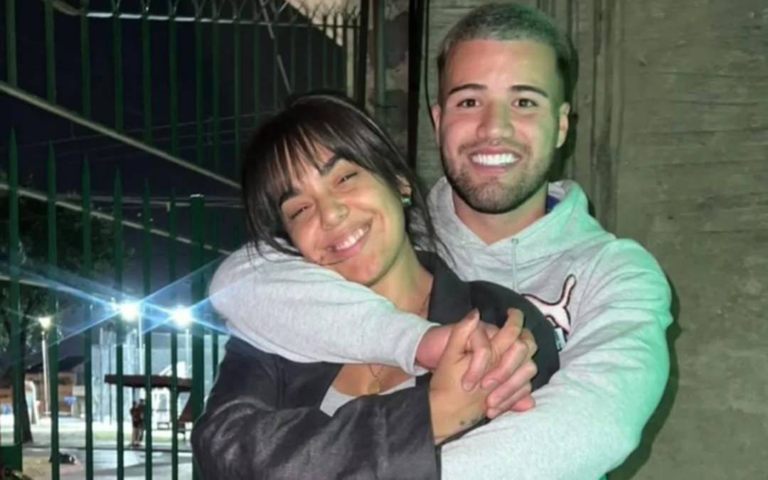Tras casi 100 días juntos, Ángela Leiva y el Chelo Weigandt enfrentan rumores de separación