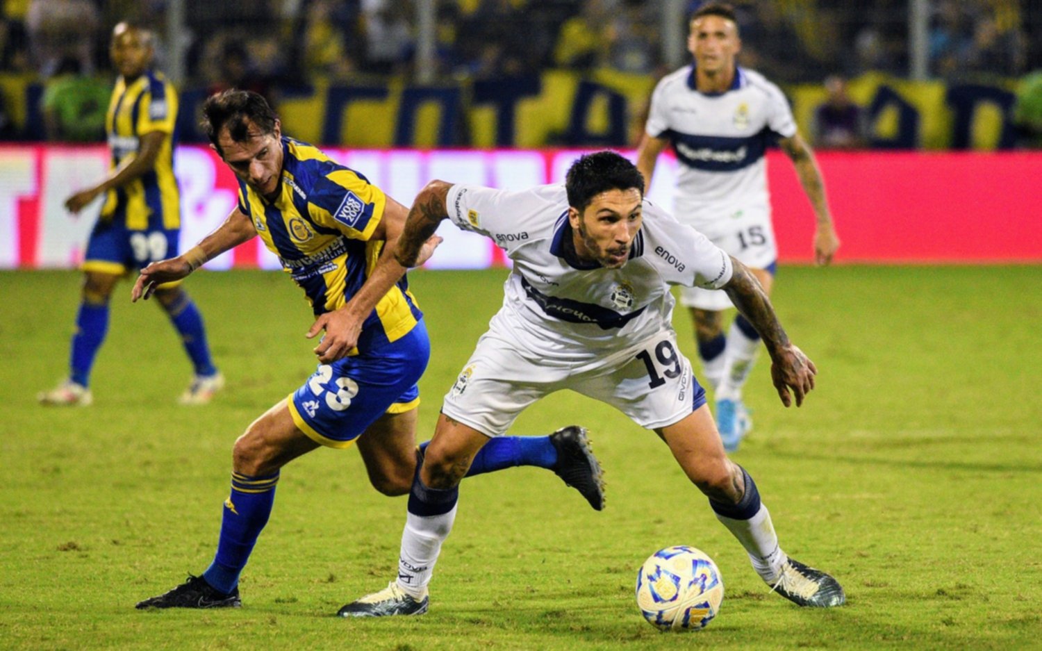 Gimnasia vs Rosario Central.- El Lobo buscó hasta el final, pero cayó 2 a 1 ante el Canalla