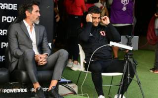 Eduardo Domínguez, sobre las dos expulsiones: “Estas situaciones no nos tienen que sacar del partido"