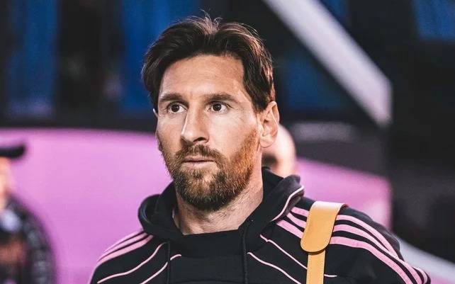 Se supo: se conoció el parte médico de Messi tras quedar afuera de la Scaloneta por lesión