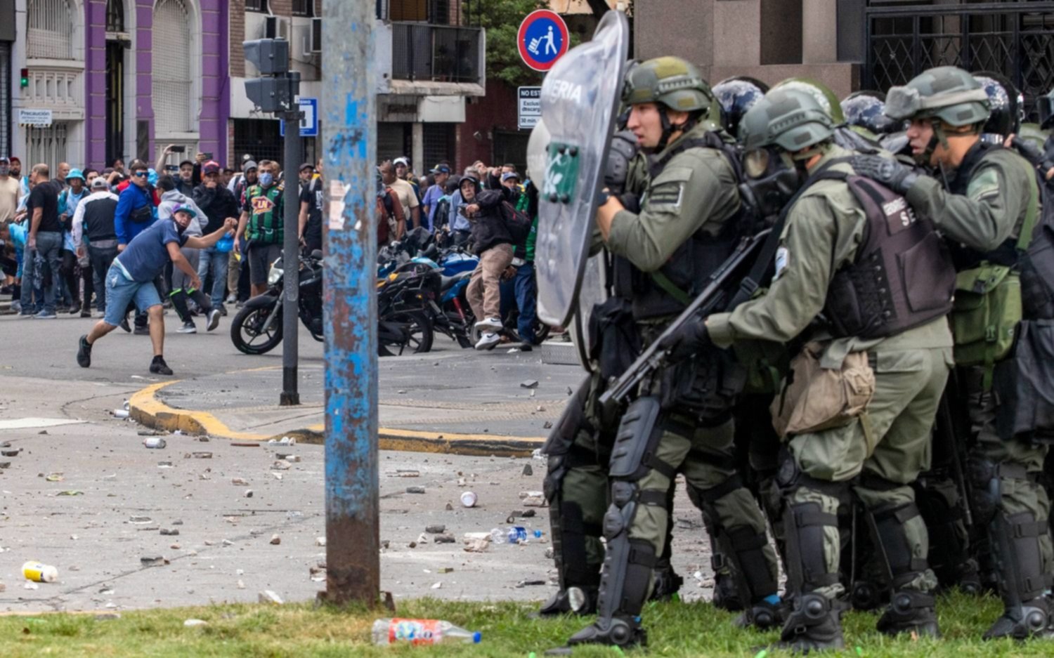 Cumbre en Casa Rosada para delinear el operativo de seguridad para la marcha de mañana