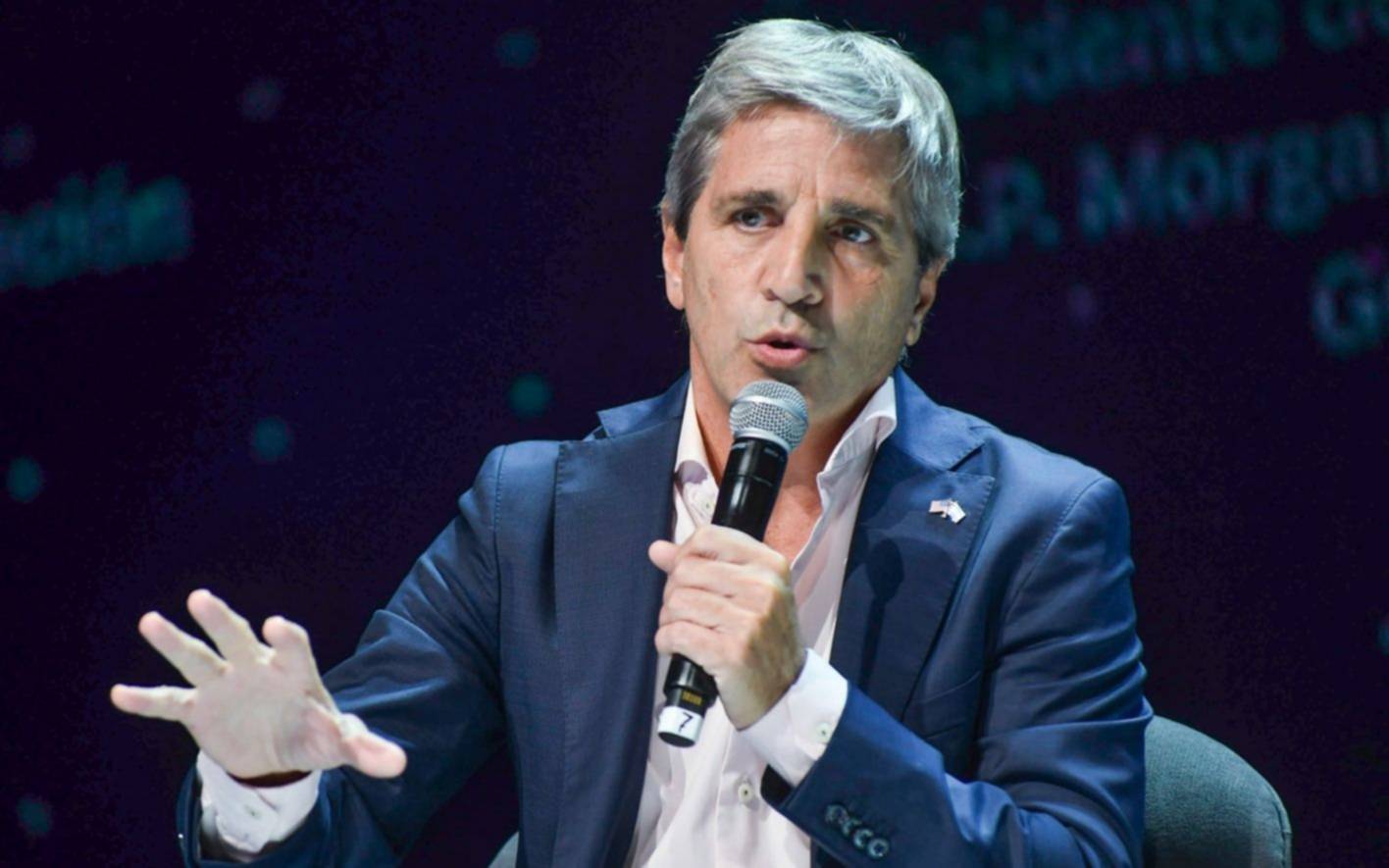 Caputo admitió que no está definido el monto del préstamo con el FMI