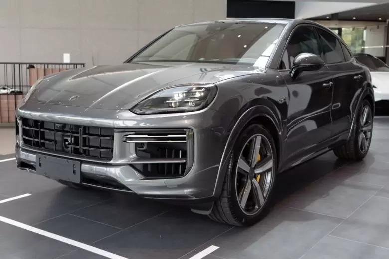 Cómo es el SUV más potente que Porsche trajo a la Argentina