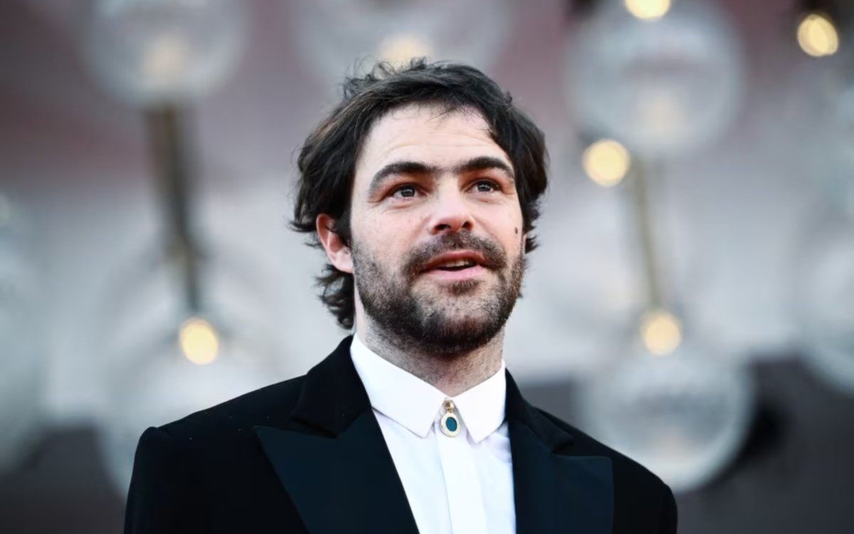 En Ushuaia: detuvieron a Peter Lanzani por vandalizar la vía pública, las fotos 