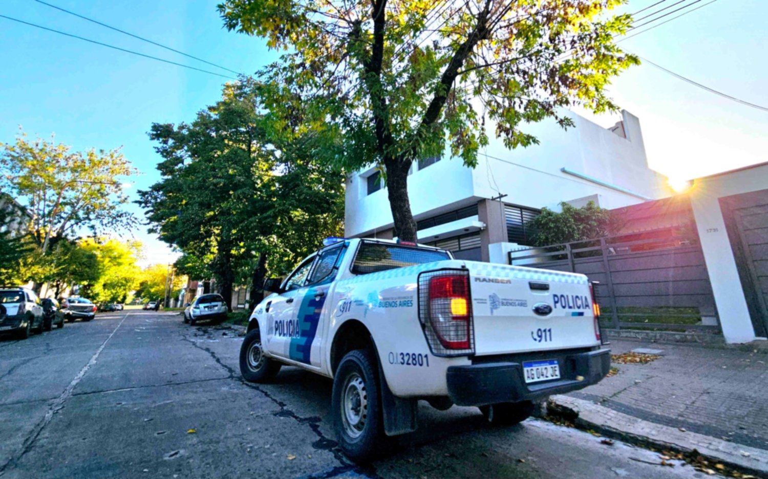 Vecinos de un barrio de La Plata redujeron a un hombre acusado de cometer varios "arrebatos"