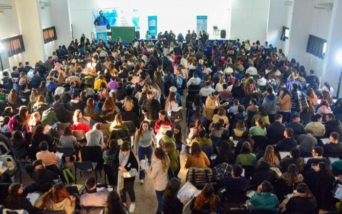 Aborto y género, otra polémica en las residencias médicas: contenidos del examen, en la mira