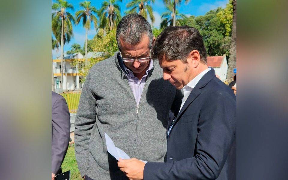 Los intendentes radicales le pidieron a Kicillof que suspenda las PASO y desdoble las elecciones