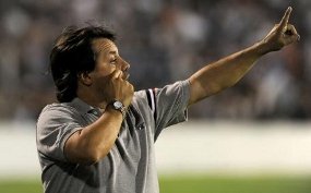 Caruso Lombardi abandonó Quilmes y es el nuevo DT de San Lorenzo