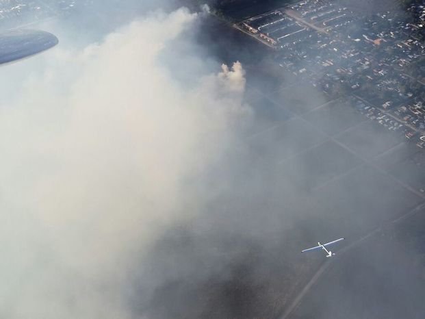Incendio y gran alarma en el club de planeadores  de La Plata