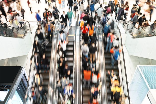 Tener o no tener, los riesgos del consumismo
