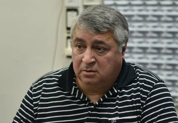 “La denuncia es una infamia”, aseguró el papá de un docente imputado por abuso sexual
