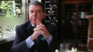 Oyarbide deberá declarar por escrito en la causa contra Angelici