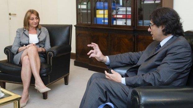 El Gobierno busca restarle poder a Gils Carbó