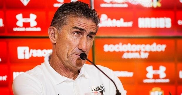 Jugadores de San Pablo se quejan porque el Patón no habla portugués