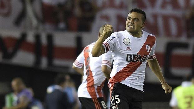 Paseo en el Monumental: River goleó a The Strongest