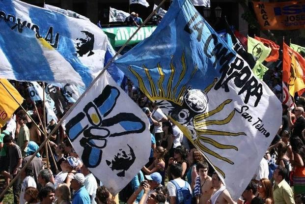 El kirchnerismo se ve venir lo peor y ya ensaya una reacción política