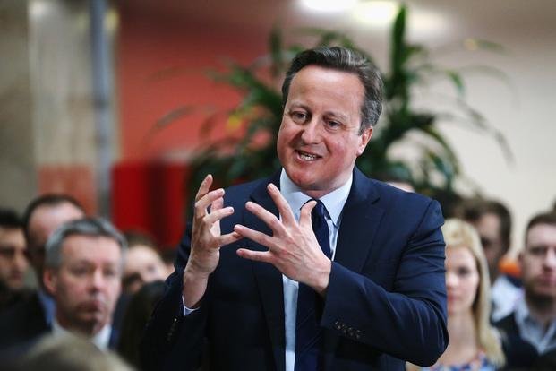 David Cameron admitió que tuvo acciones en una sociedad offshore