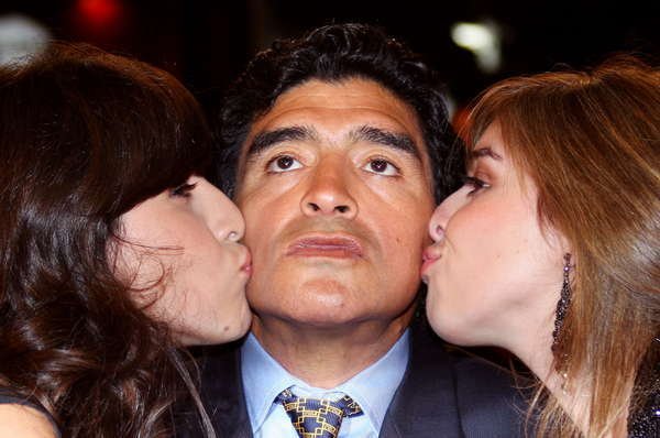 La terrible venganza de Maradona con sus hijas