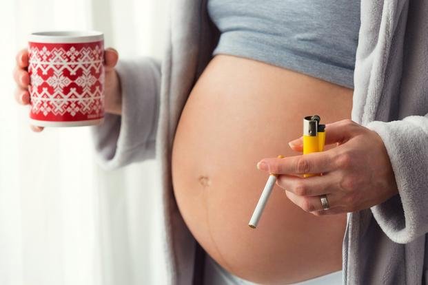 Nueva evidencia sobre el mal que causa el tabaco en embarazadas
