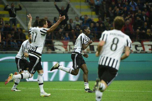 La Juventus venció al Milan y sigue en lo más alto