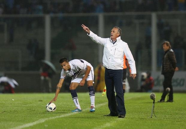 Alfaro: "afloran cosas que me preocupan"