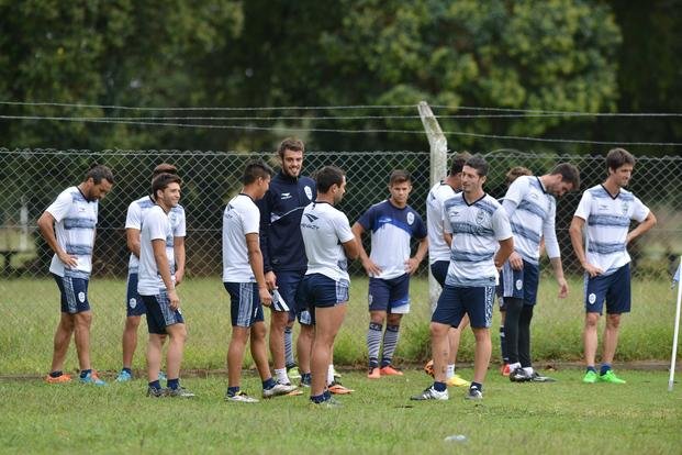 Tras la derrota de ayer, trabajará por la tarde en Estancia