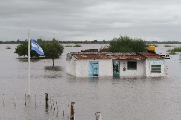 Desolador panorama por las lluvias en las provincias del Litoral