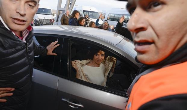 Esta tarde comenzarán a concentrar en apoyo a Cristina