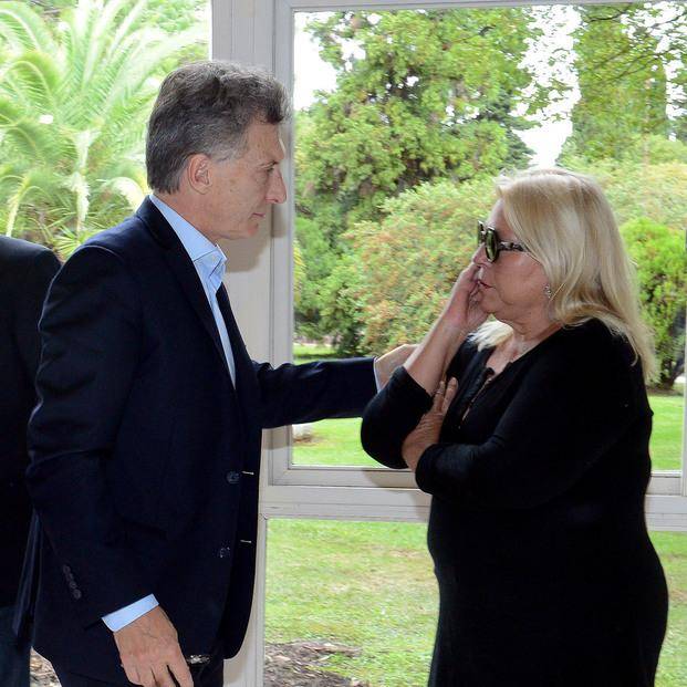 Macri: “Está bien que la militancia  la acompañe”