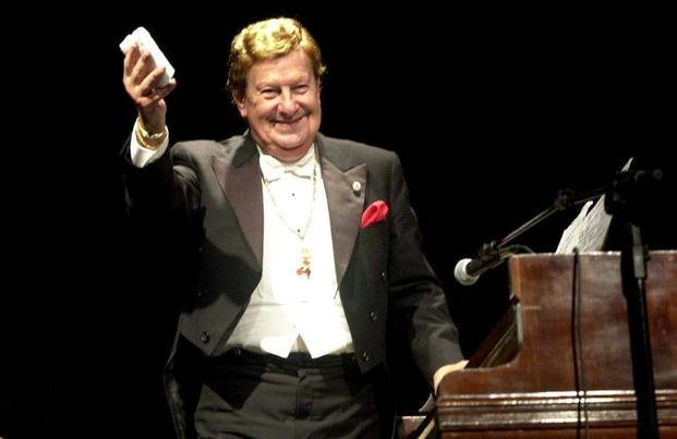 Adiós a una gloria del tango: murió Mariano Mores