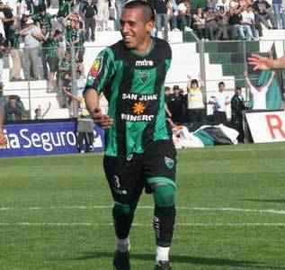 Jorge Luna enfrentará a su ex Club