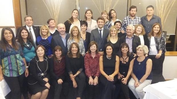 Cena  de escribanos