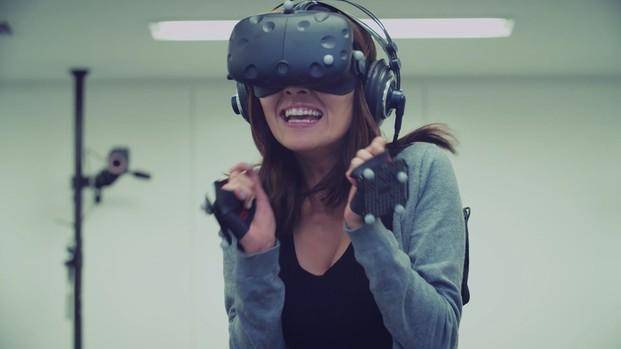 Inauguraron en Tokio una sala de videojuegos exclusiva de realidad virtual