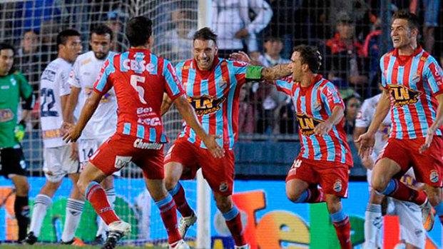 Llovieron goles en el Viaducto