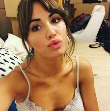 Lali Espósito y un mensaje misterioso