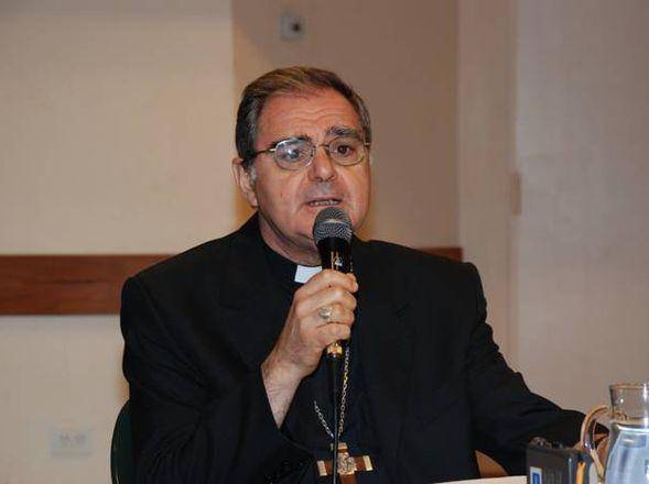 Sindicalistas y obispos preocupados por el "ajuste"