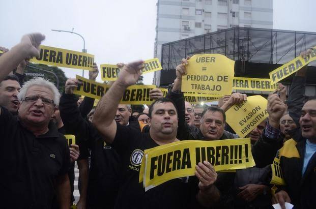 Uber desafía al Derecho
