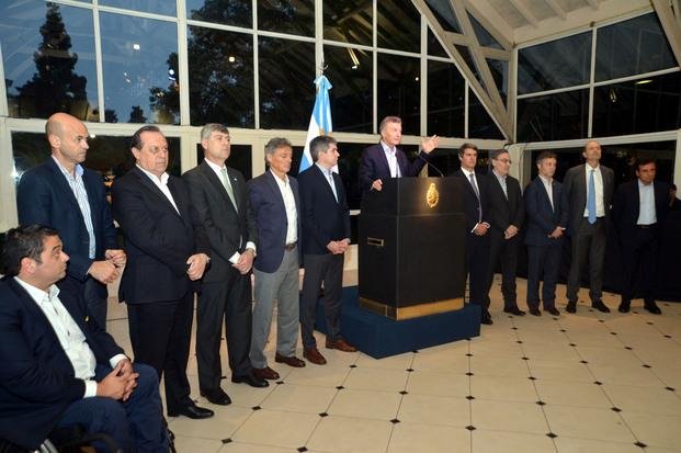 En el Gobierno dicen que Macri le habló a los empresarios "con el bolsillo"
