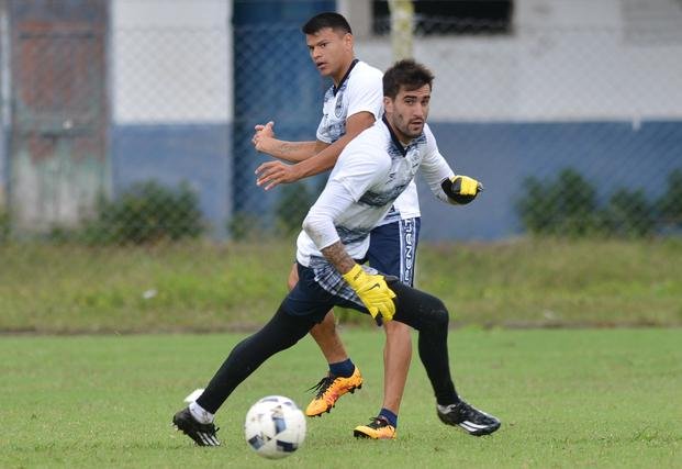 Martin Arias será suplente y Bonnin pensó en marcharse del club