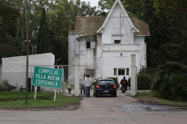 Siguen prófugos 7 de los 11 menores evadidos de un instituto de Abasto