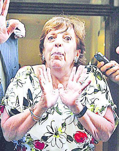 Breves - El País