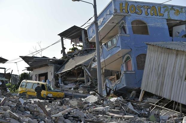Ecuador: pánico por una fuerte réplica sísmica