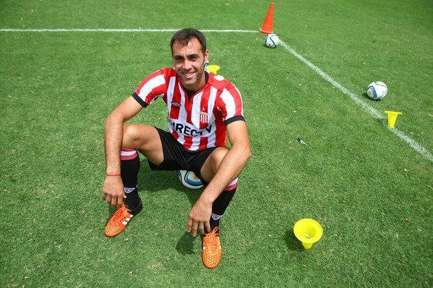 Desábato confirmó que no será titular