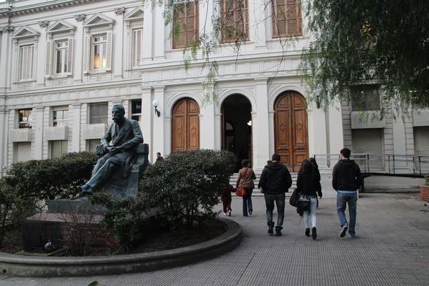 Las facturas de energía eléctrica, un golpe al presupuesto de la UNLP