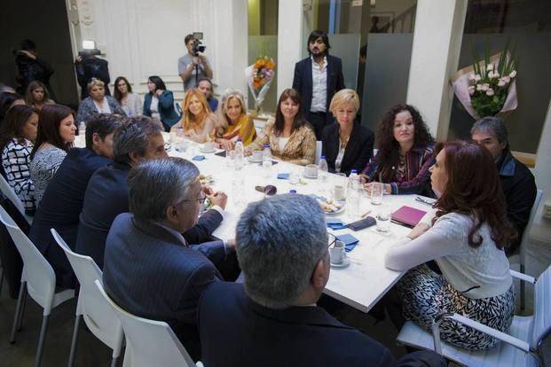Cristina ahora intenta bloquear a candidatos de Macri para la Corte